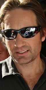 david_duchovny_los_angeles_09_05_2007_a_small.jpg