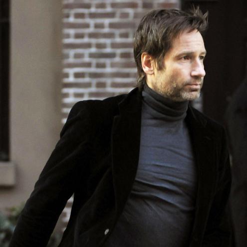 david_duchovny_nyc_26_01_2010_smaller.jpg