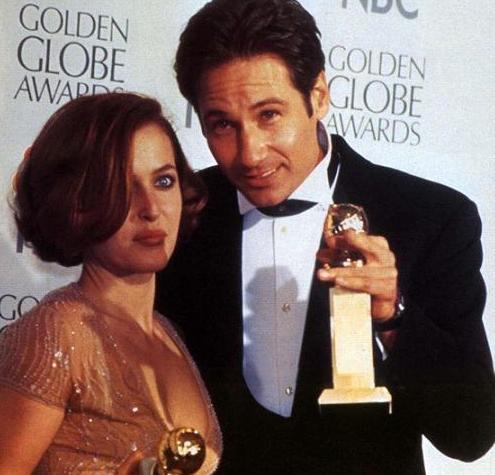 david_gillian_golden_globes_1997_small.jpg