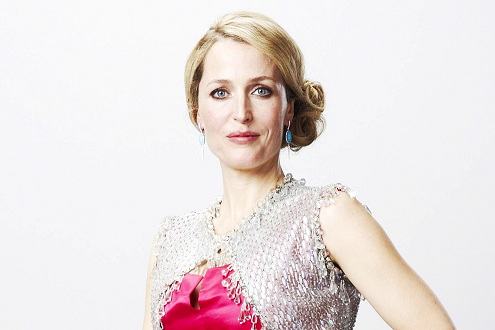 gillian-anderson-british-academy-television-awards-portrait-2011–003-small.png