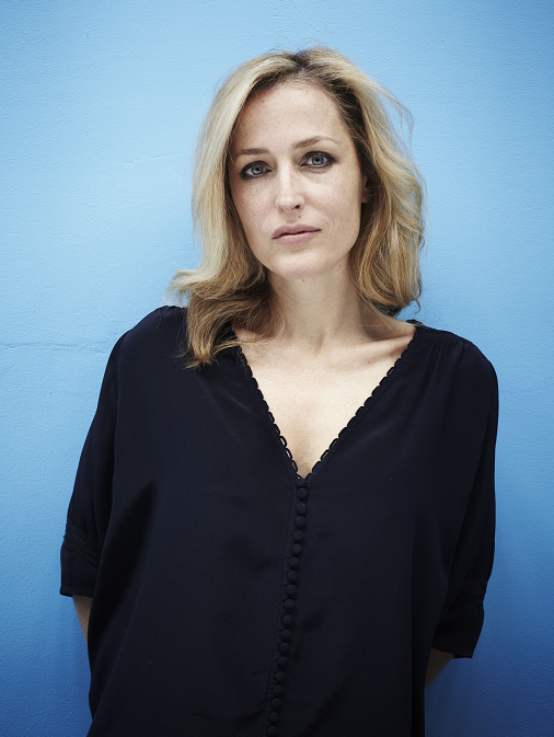 gillian-anderson-jamie-baker-photoshoot-2012–003-small.png