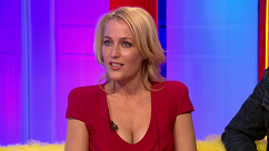 gillian-anderson-one-show-2014–003-small.png