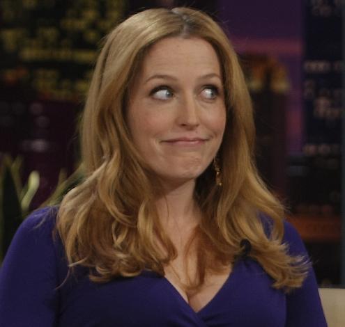 gillian_anderson_jay_leno_cervenec_2008_c_small.jpg