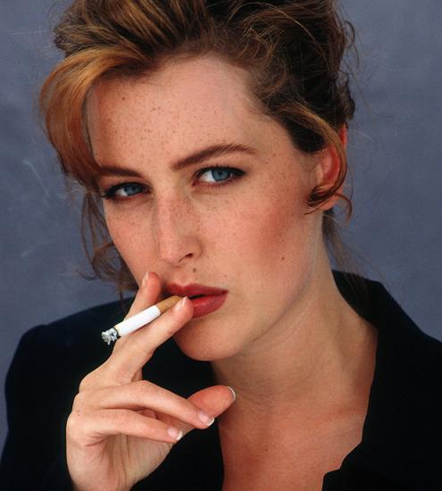 gillian_anderson_unknown_photoshoots_a_small.jpg