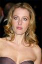 gillian_anderson_vanity_fair_oscar_party_2005_c.jpg