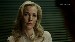 kultx-gillian-anderson-the-fall-201–003-small.png