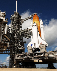 kultx-space-shuttle-endeavour-at-kennedy-space-center-small.png