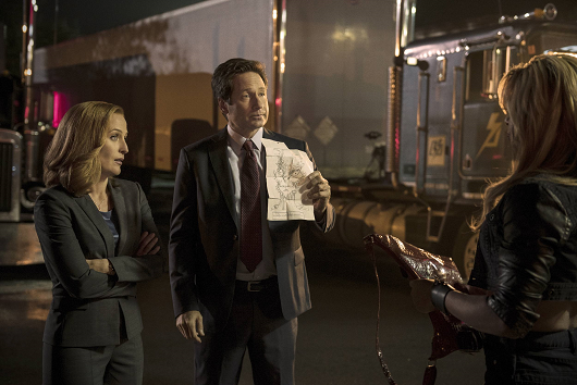 mulder-and-scully-meet-the-were-monster-promo-005.png