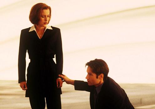 xfiles-first-movie-promo-004-small.jpg