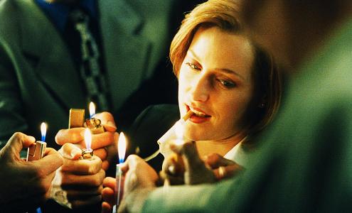 xfiles-three-of-a-kind-drugged-scully-001-small.jpg